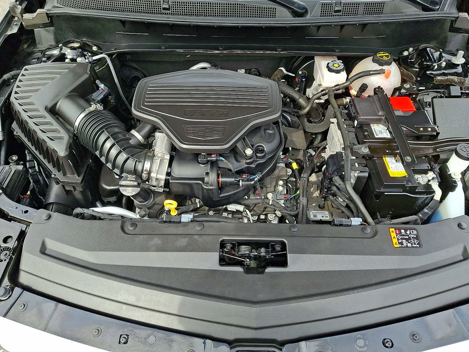 Used 2024 Cadillac XT6 Premium Luxury image 31