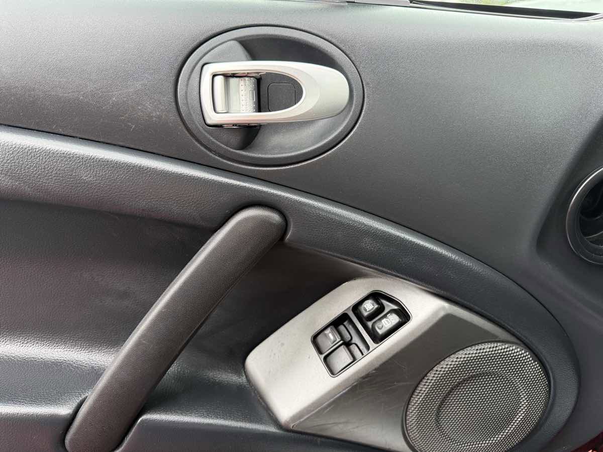 Used 2011 Mitsubishi Eclipse GS Sport image 22