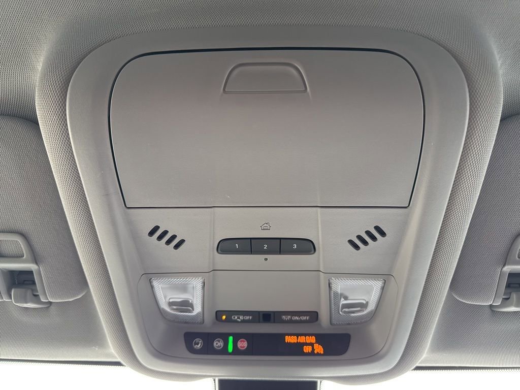 Used 2020 GMC Terrain SLT w/ Preferred Package image 49