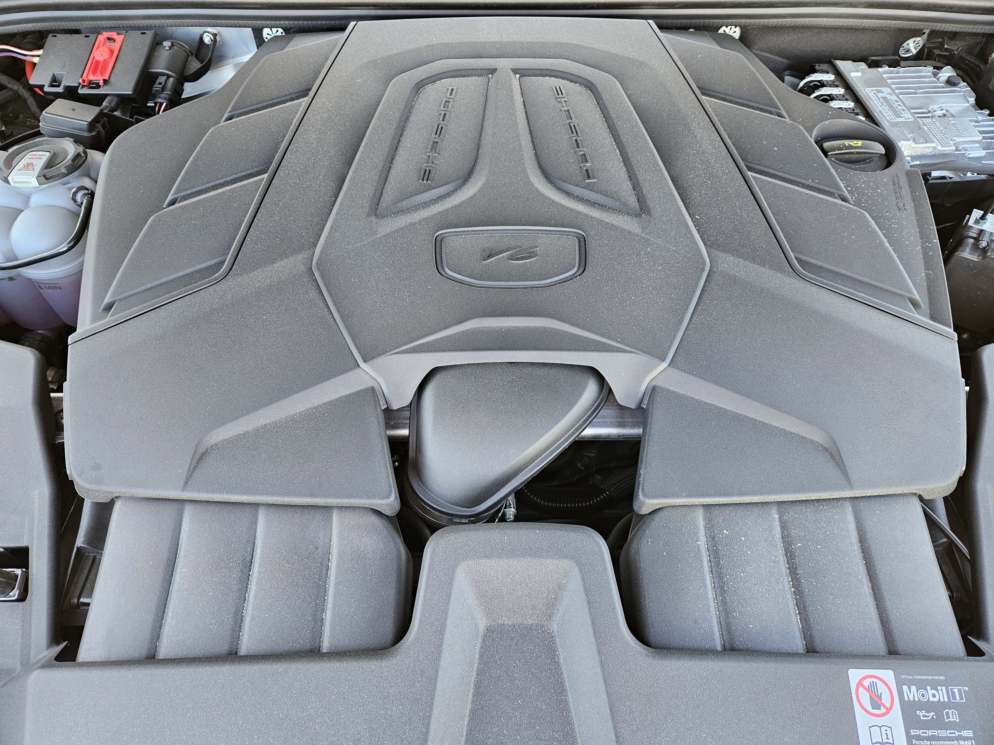 Used 2026 Porsche Cayenne image 30