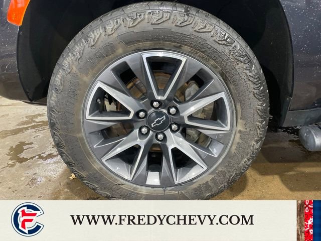 Used 2023 Chevrolet Tahoe Z71 w/ Luxury Package image 28