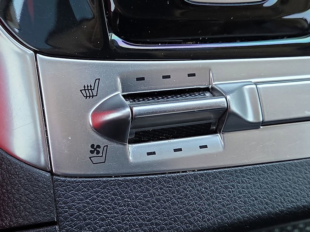 Used 2022 Kia Carnival SX image 29