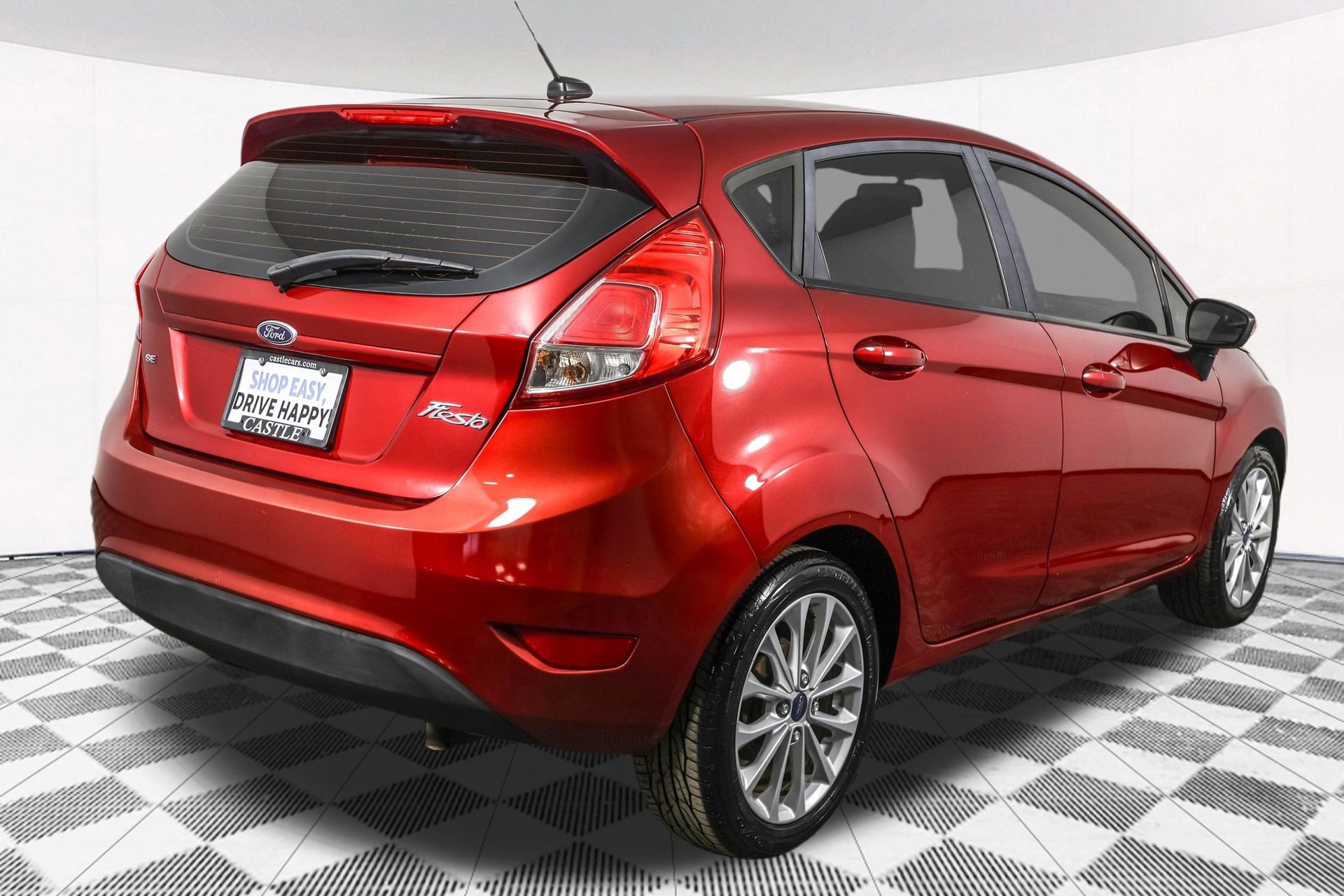 Used 2014 Ford Fiesta SE w/ Equipment Group 201A image 12