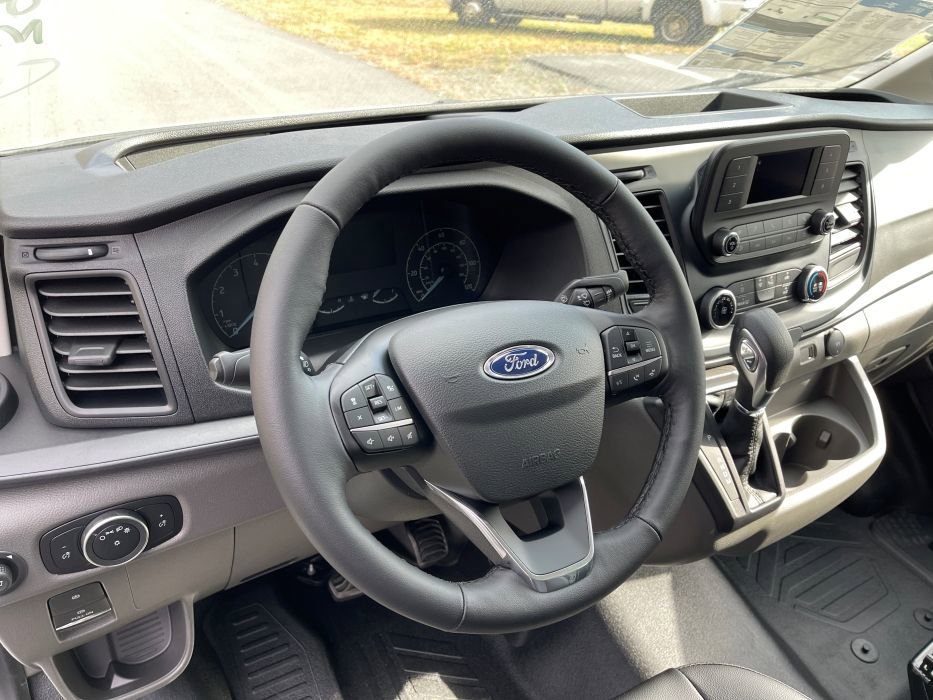 New 2024 Ford Transit 250 Low Roof image 17