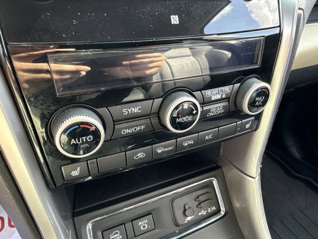 Used 2021 Subaru Ascent Limited w/ Popular Package #4 image 16