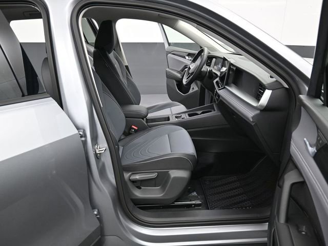New 2026 Volkswagen Tiguan SE AWD/4WD image 14