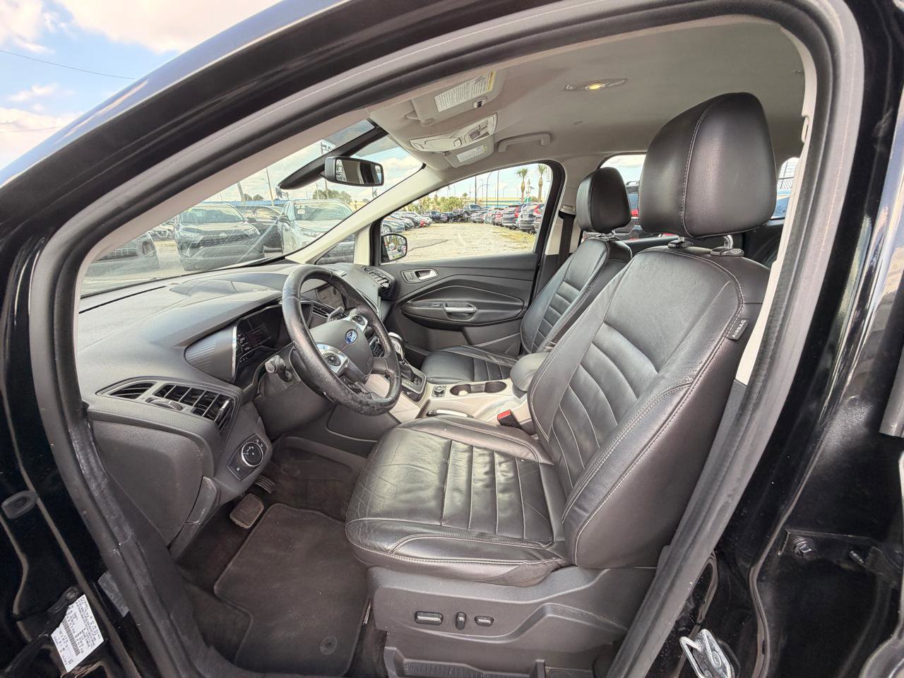 Used 2016 Ford C-MAX Energi SEL FWD image 15