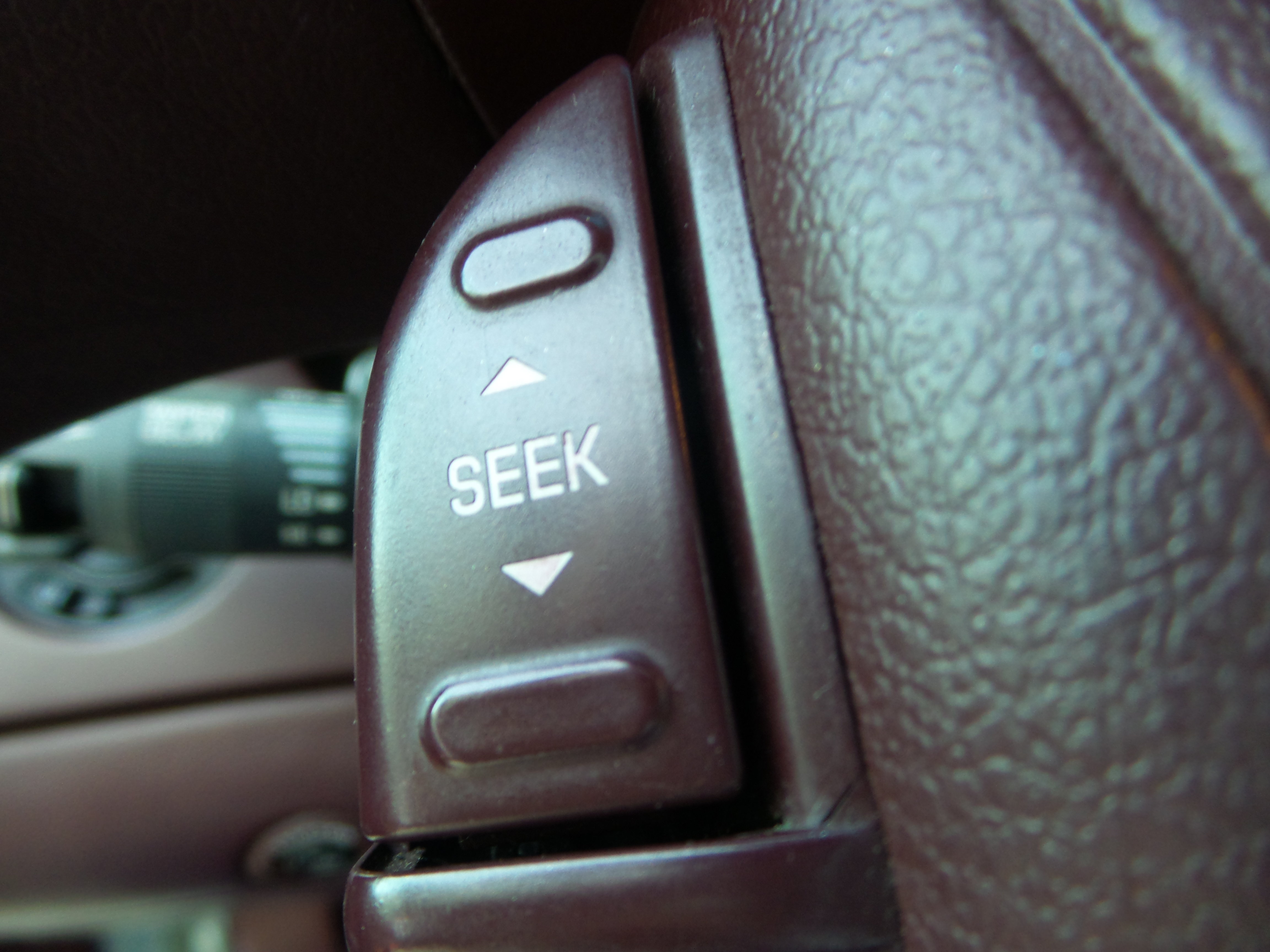 Used 1995 Buick Riviera Coupe FWD image 62