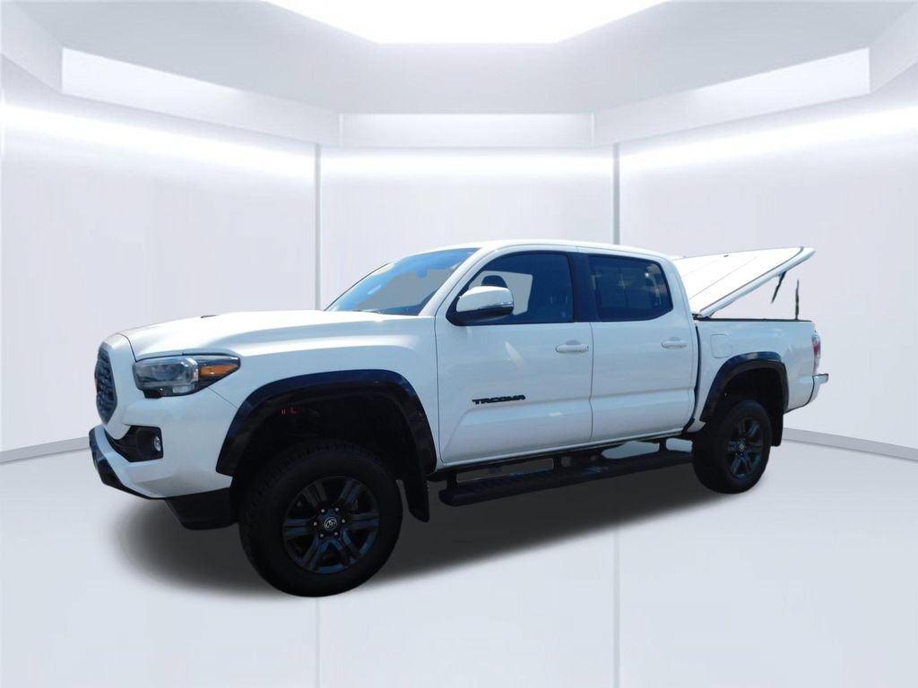 Used 2023 Toyota Tacoma TRD Sport AWD/4WD image 9