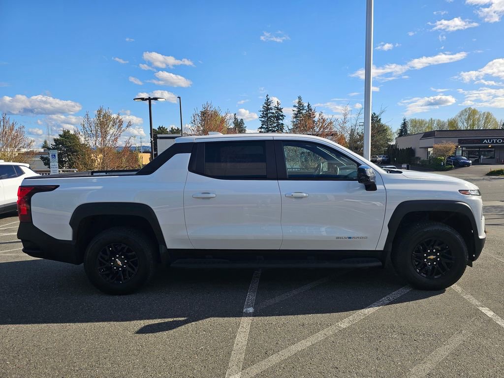 Used 2026 Chevrolet Silverado EV W/T AWD/4WD image 6