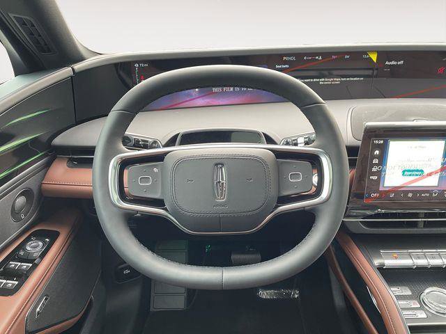 New 2026 Lincoln Nautilus Reserve AWD/4WD image 12