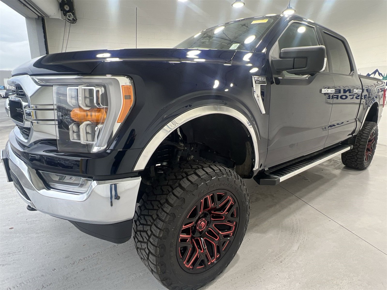 Used 2022 Ford F150 XLT w/ Equipment Group 302A High image 4