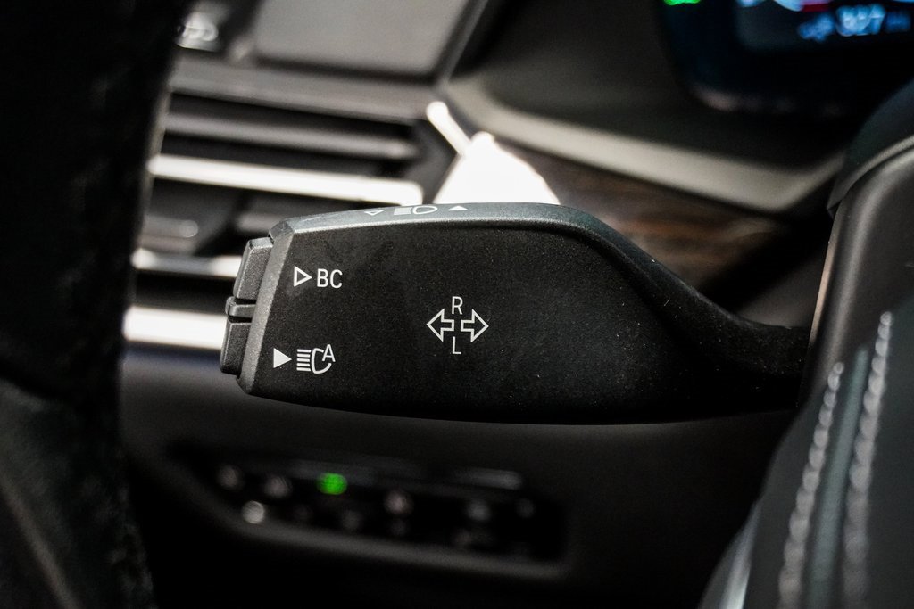 Used 2021 BMW X5 xDrive45e w/ Premium Package image 24