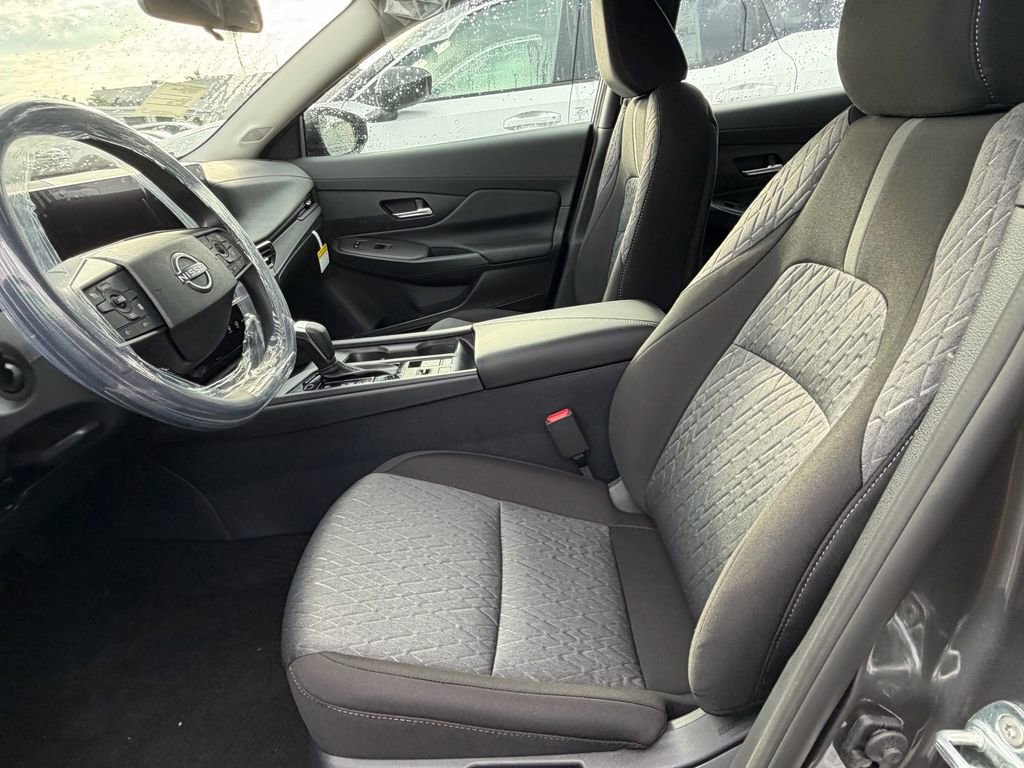 New 2026 Nissan Sentra SV w/ Floor Mat Package FWD image 5