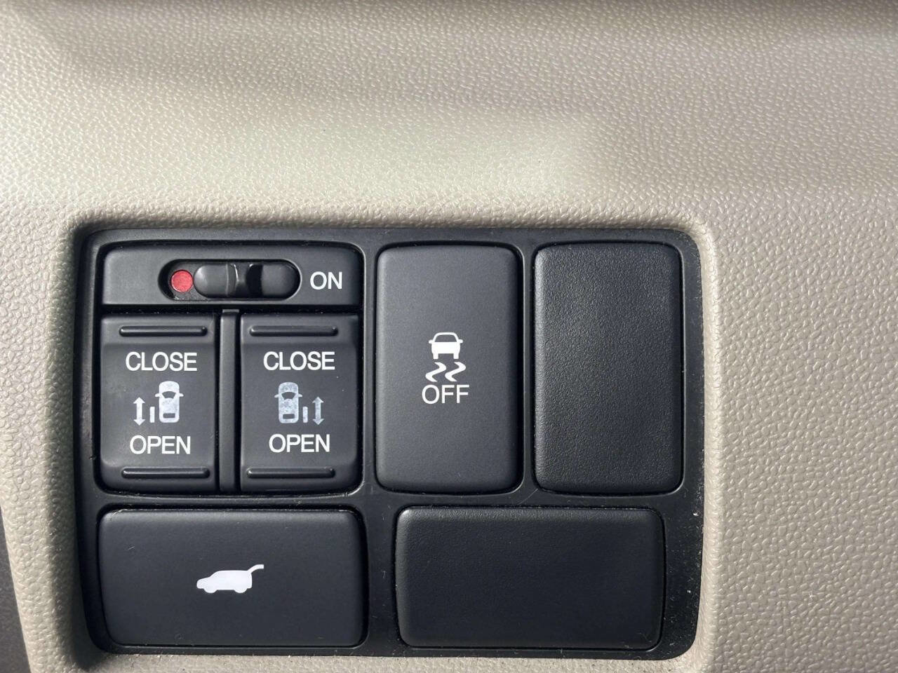 Used 2013 Honda Odyssey EX-L image 28