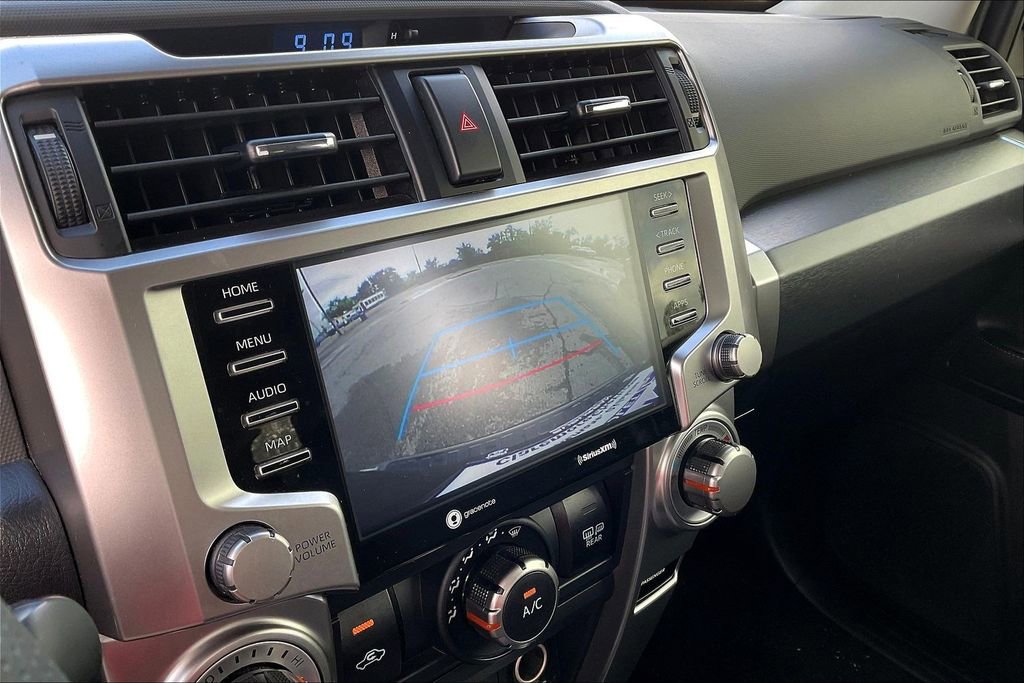 Used 2023 Toyota 4Runner TRD Sport AWD/4WD image 23