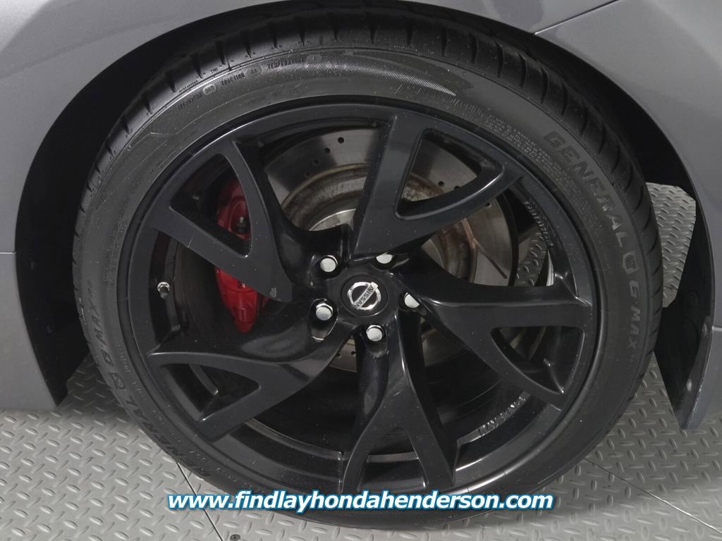 Used 2014 Nissan 370Z Touring w/ Sport Package RWD image 10