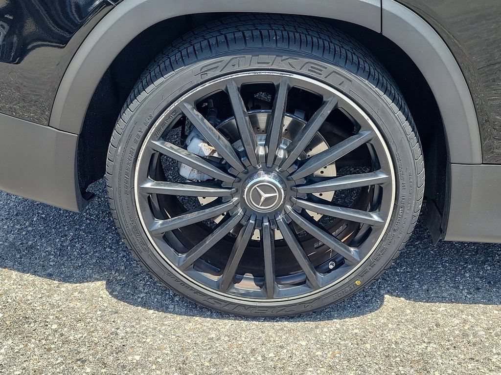 Used 2021 Mercedes-Benz GLB 35 AMG 4MATIC image 5