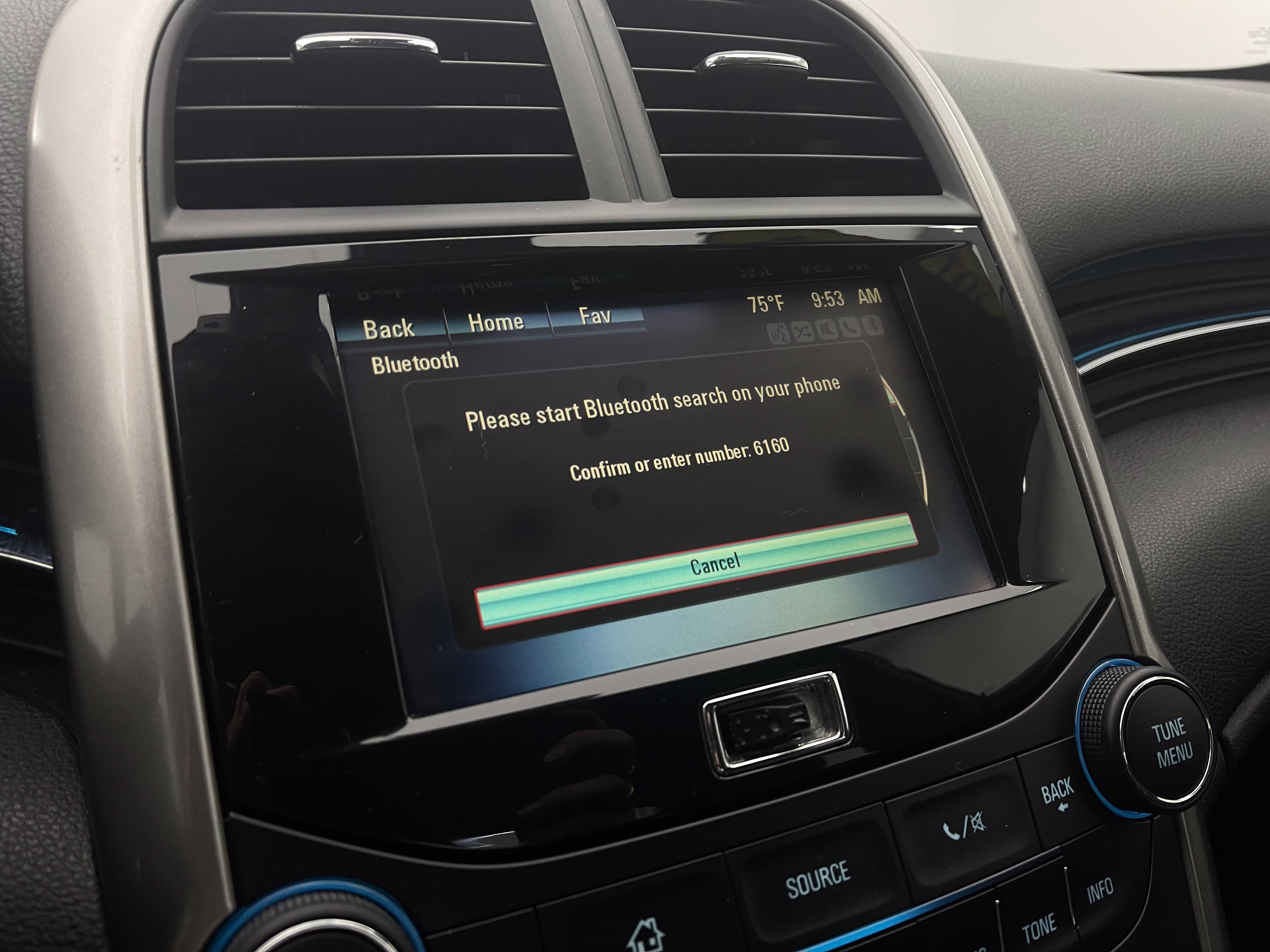 Used 2014 Chevrolet Malibu LT w/ Power Convenience Package FWD image 23