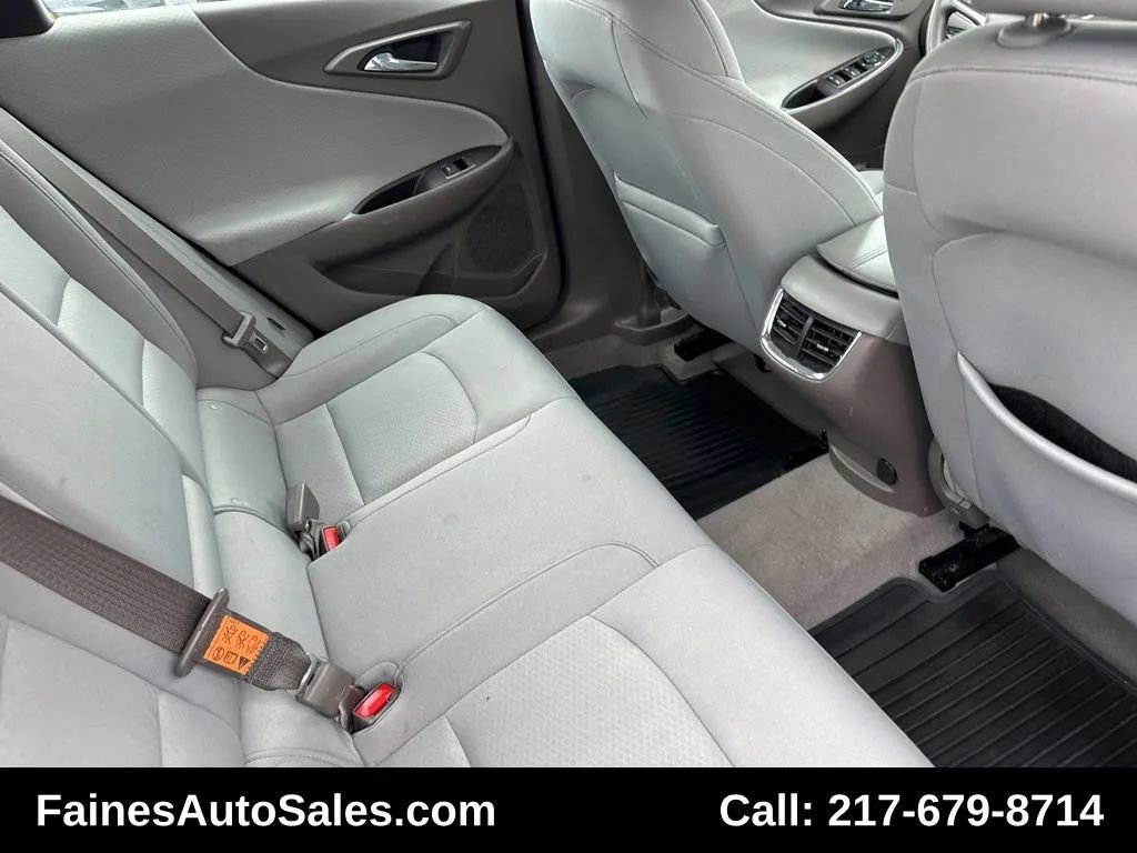 Used 2022 Chevrolet Malibu LT image 36