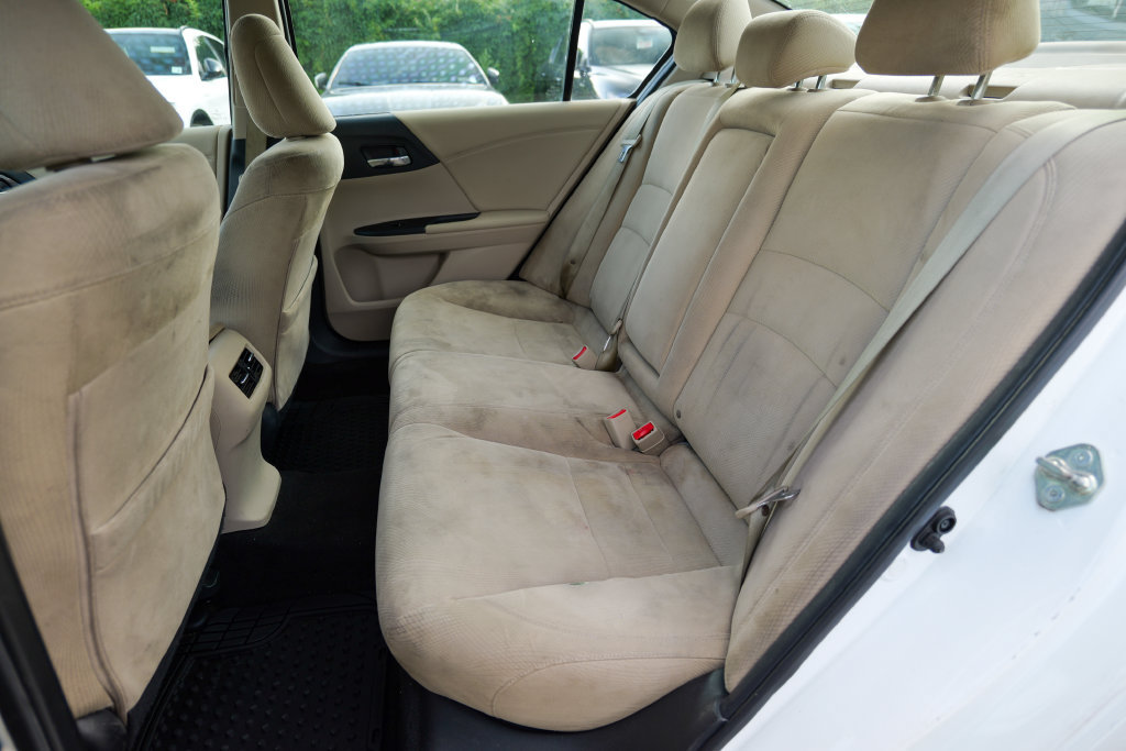 Used 2016 Honda Accord EX image 28