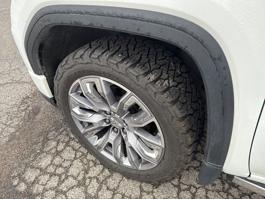 Used 2022 GMC Sierra 1500 Denali w/ Denali Reserve Package image 24