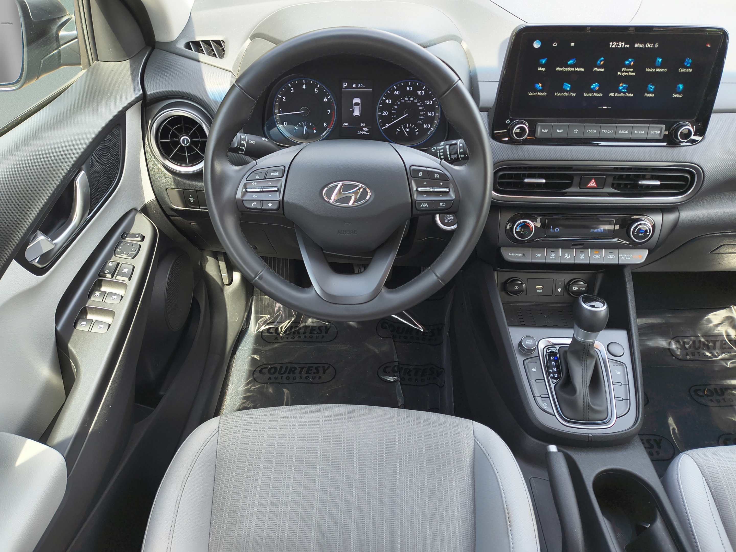 Certified 2023 Hyundai Kona SEL w/ Convenience Package FWD image 11