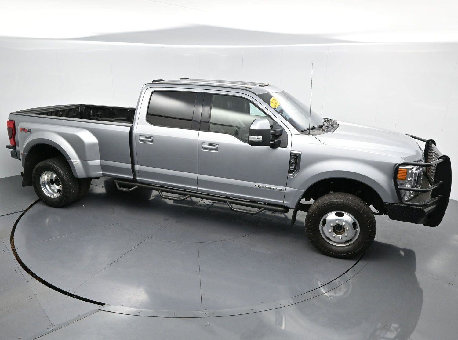 Used 2020 Ford F350 Lariat w/ Lariat Value Package image 41