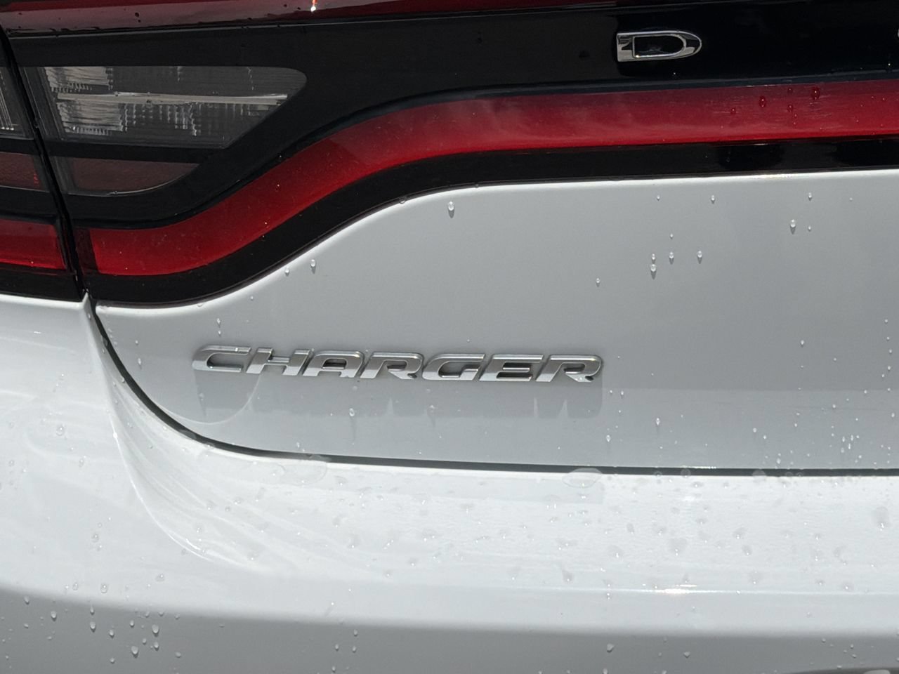 Used 2021 Dodge Charger SXT RWD image 9