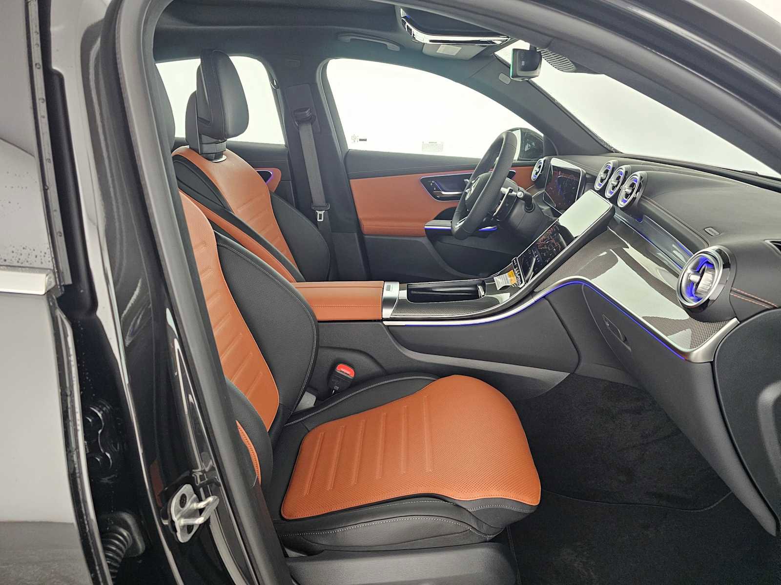 New 2026 Mercedes-Benz GLC 43 AMG 4MATIC Coupe image 10