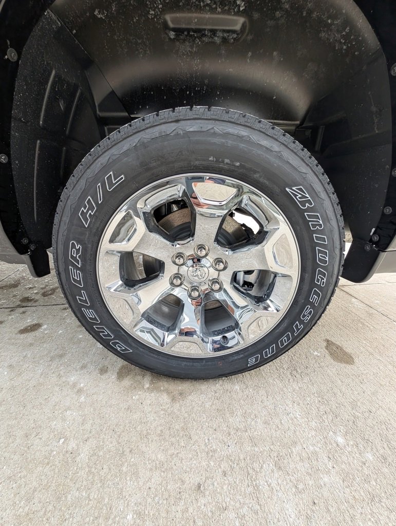 New 2026 RAM 1500 4x4 Crew Cab image 44