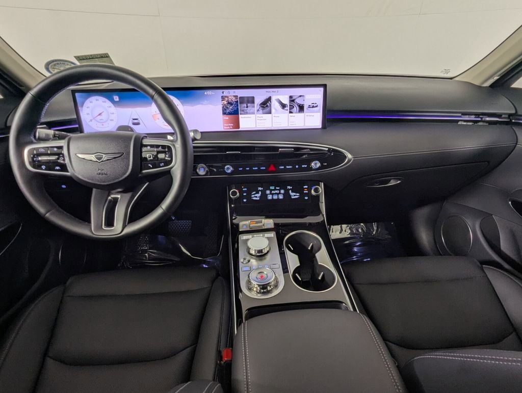 Used 2026 Genesis GV70 2.5T image 16