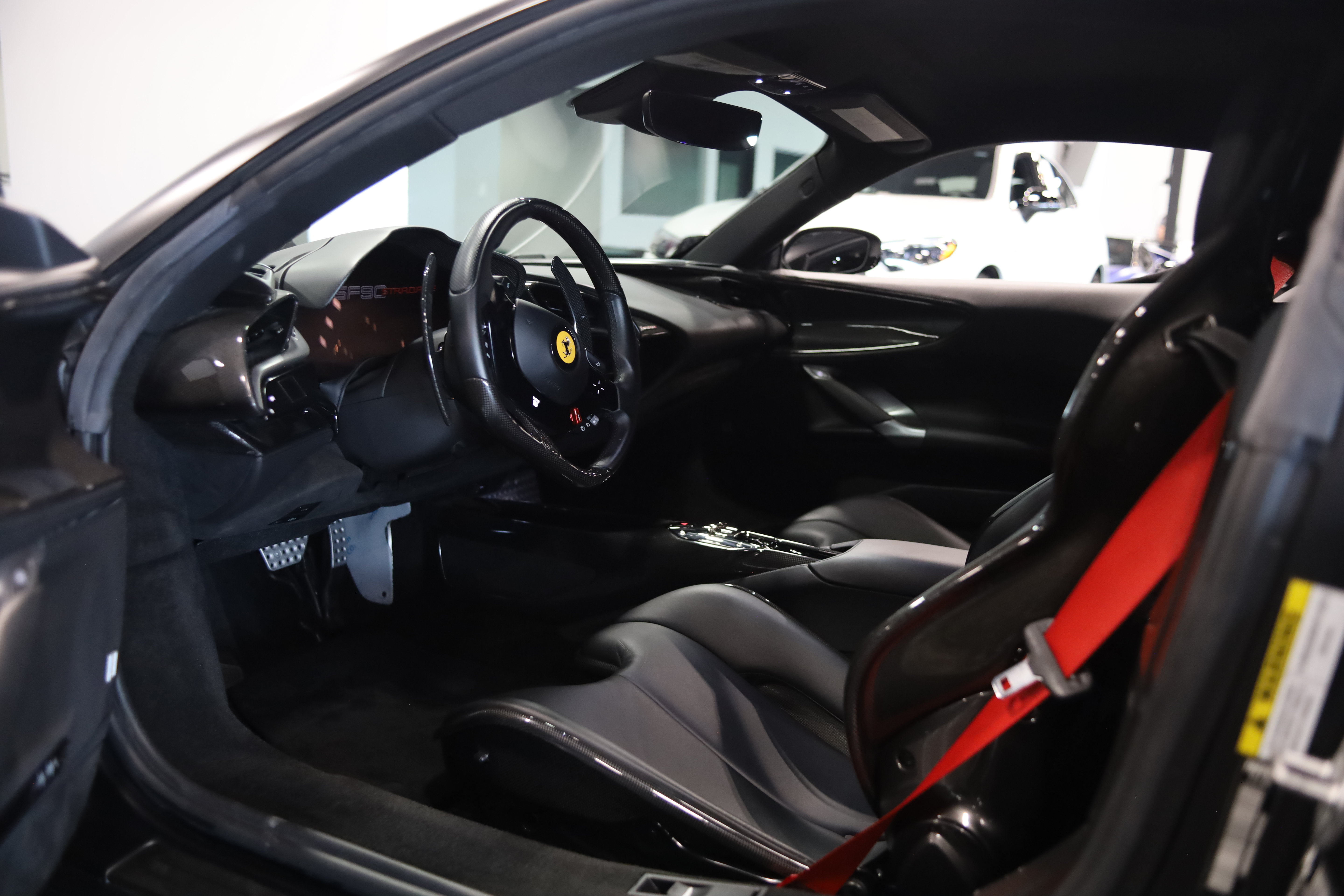 Used 2022 Ferrari SF90 Stradale AWD/4WD image 15