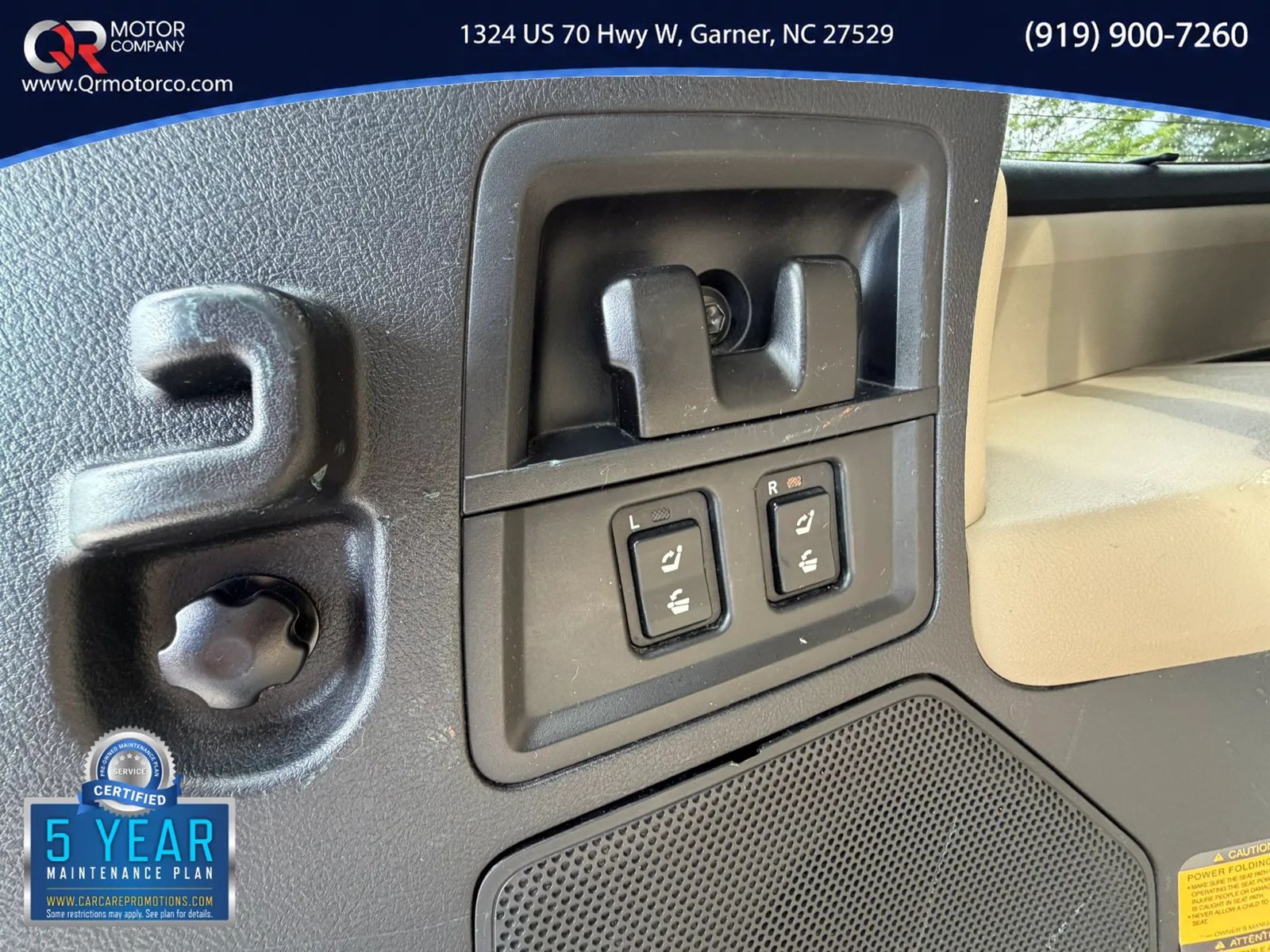 Used 2014 Toyota Sequoia Platinum RWD image 36