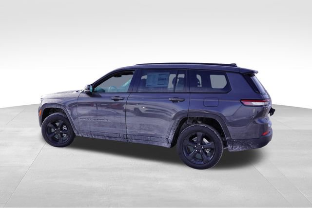 New 2025 Jeep Grand Cherokee L Limited w/ Black Appearance Package image 6