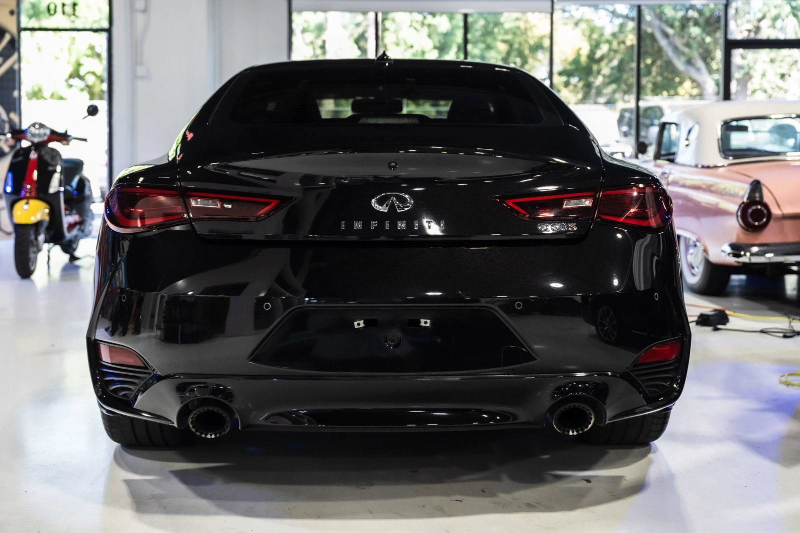 Used 2019 INFINITI Q60 Red Sport 400 w/ Proactive Package RWD image 11