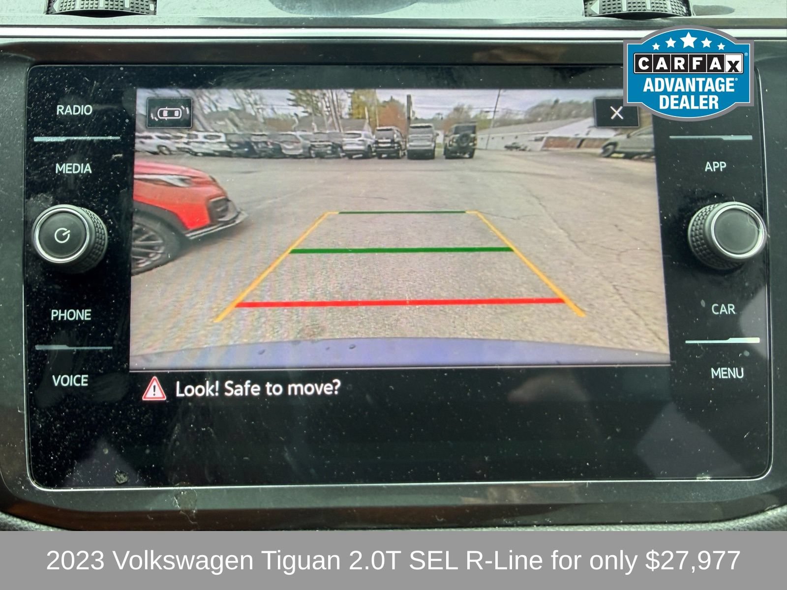Used 2023 Volkswagen Tiguan SEL R-Line AWD/4WD image 19