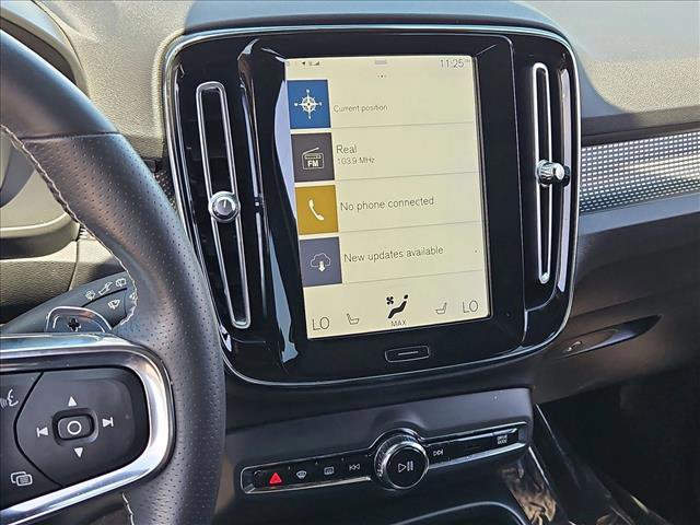 Used 2019 Volvo XC40 T5 R-Design AWD/4WD image 15