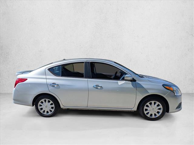 Used 2019 Nissan Versa SV FWD image 4