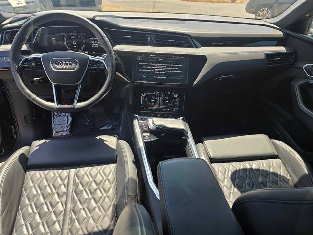 Used 2023 Audi e-tron S Prestige w/ Prestige Package AWD/4WD image 21