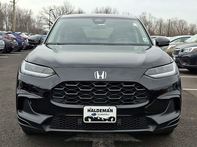 Used 2023 Honda HR-V LX image 2