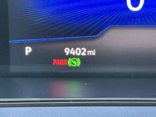 Used 2022 Volkswagen Taos SE image 32