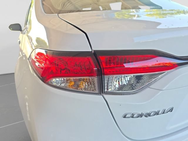 Used 2024 Toyota Corolla LE w/ LE Convenience Package FWD image 37