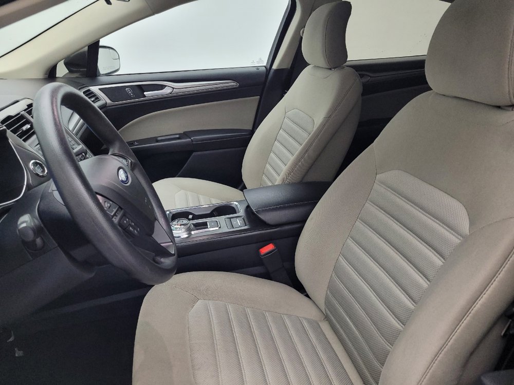 Used 2018 Ford Fusion S image 17