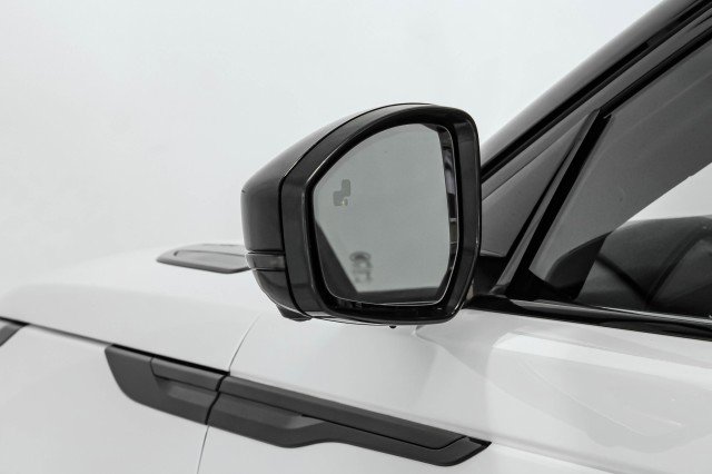Used 2019 Land Rover Range Rover Velar R-Dynamic SE AWD/4WD image 43