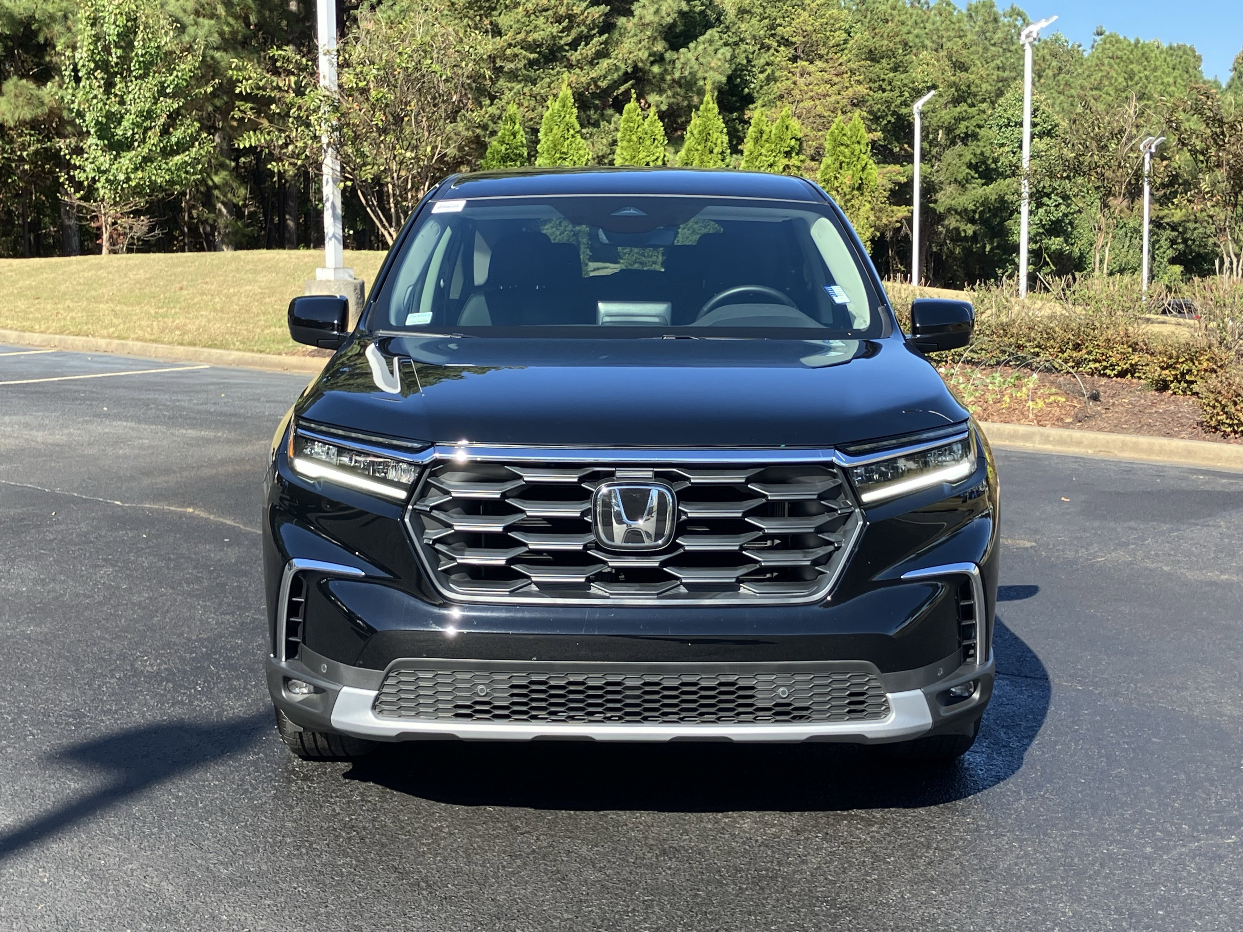 Certified 2025 Honda Pilot EX-L image 3