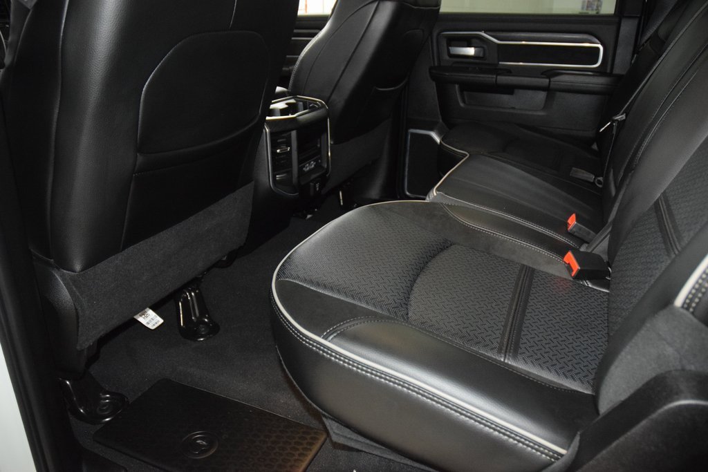 Used 2024 RAM 2500 Laramie w/ Night Edition image 40