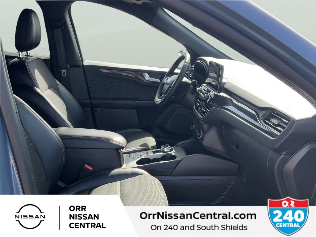 Used 2025 Ford Escape ST-Line Select image 11