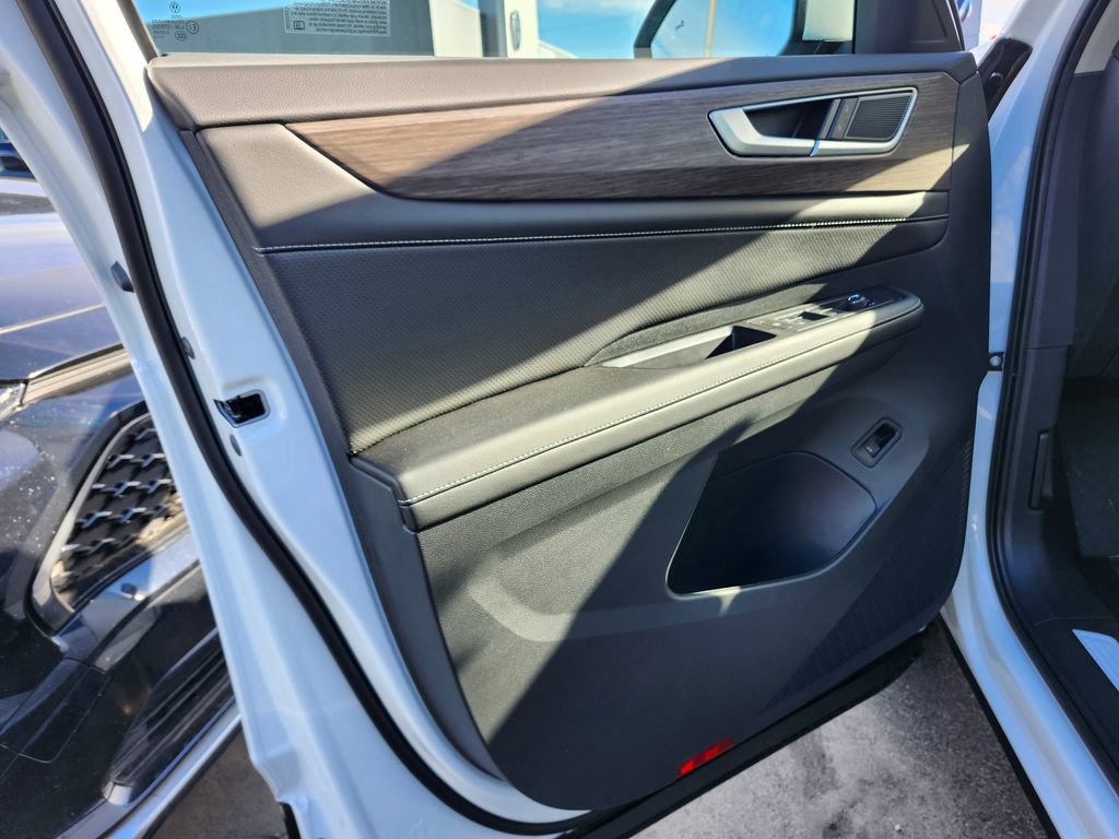 New 2026 Volkswagen Atlas SEL image 10