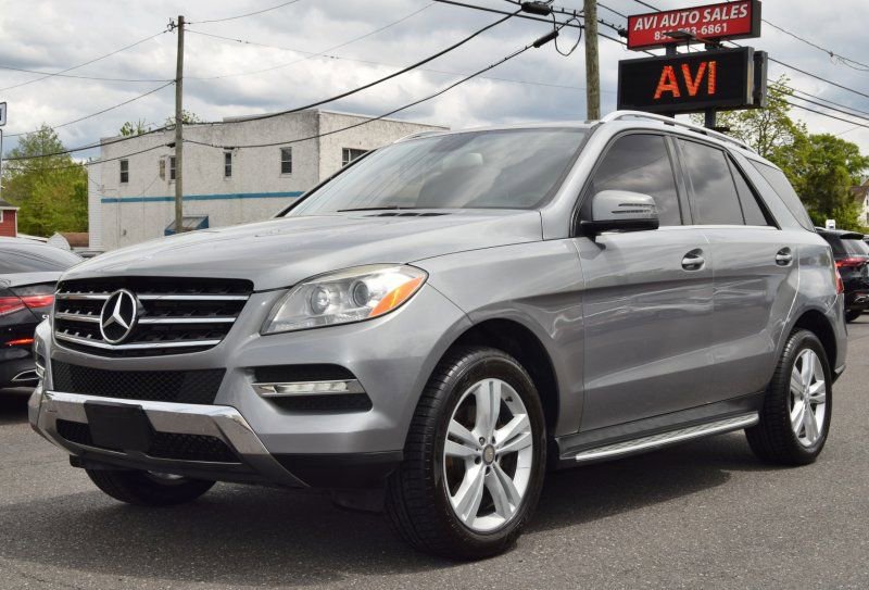 Used 2013 Mercedes-Benz ML 350 4MATIC image 4